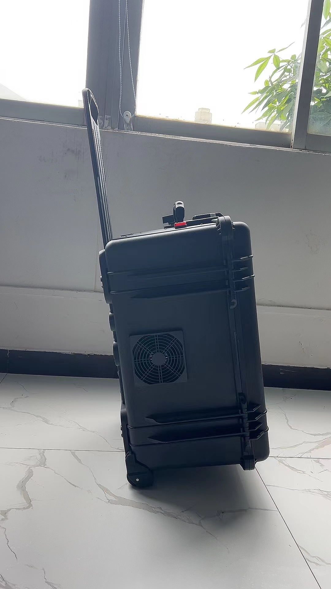 华阴手拉箱型移动通信干扰器